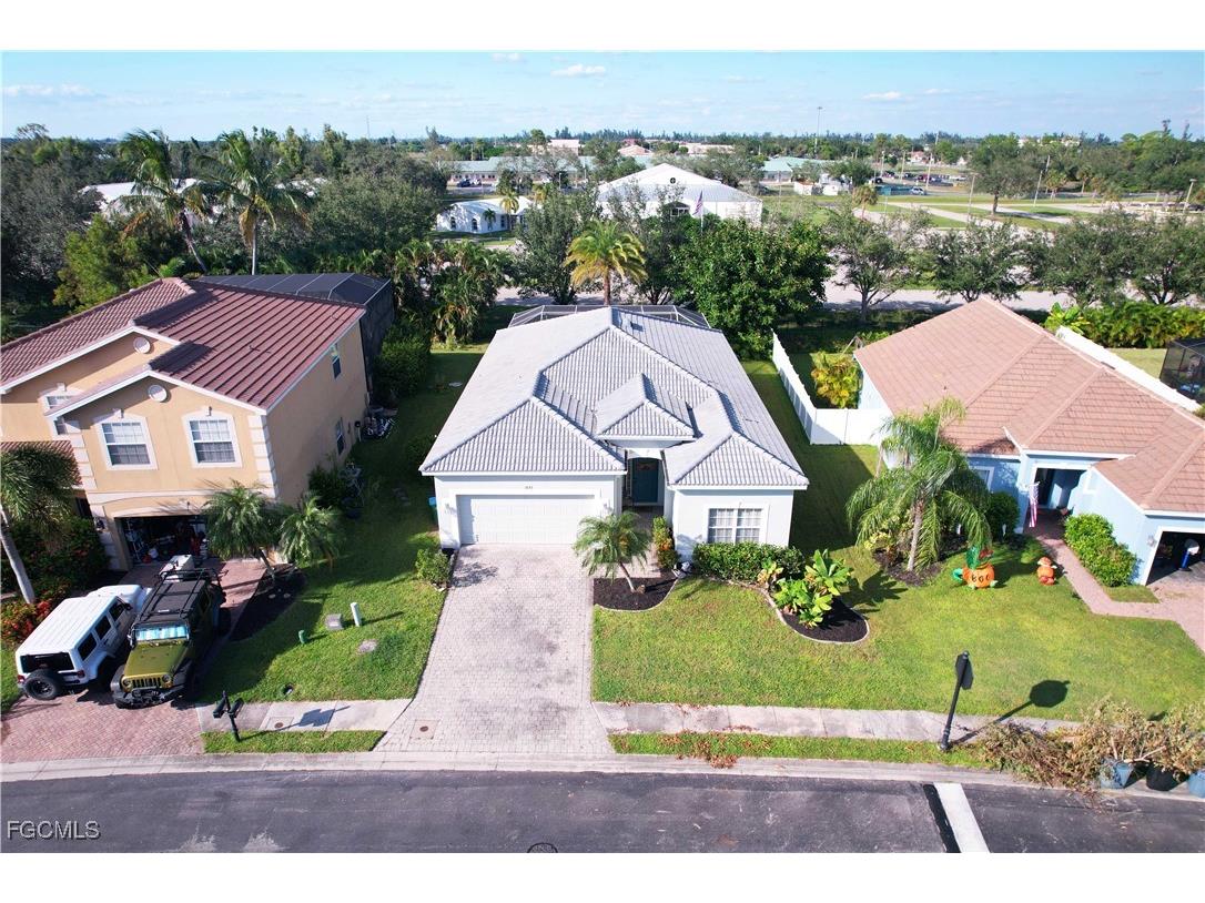 2073 Cape Heather Circle Cape Coral FL 33991 2025016571 image34