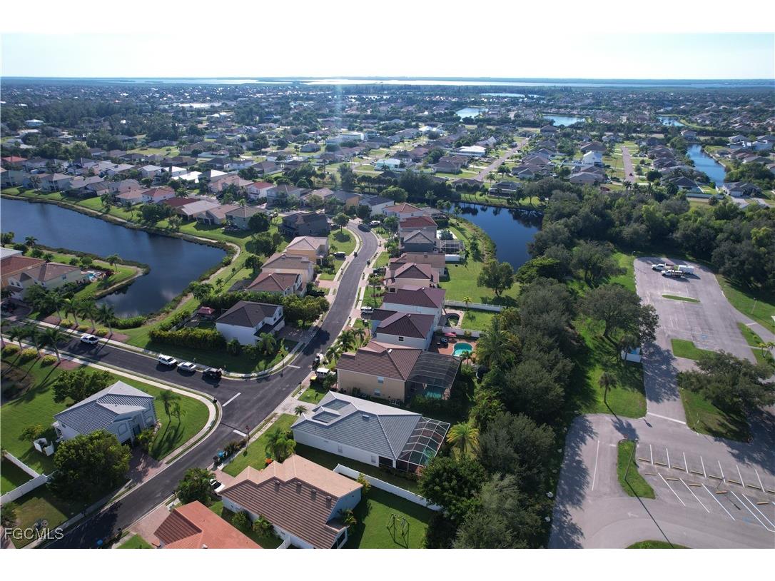 2073 Cape Heather Circle Cape Coral FL 33991 2025016571 image38