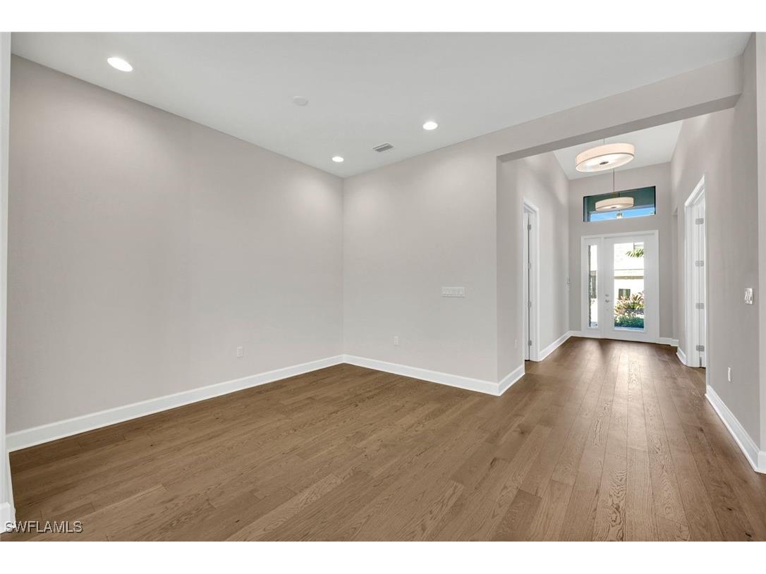 20738 Fair Oak Lane Estero FL 33928 225058781 image4