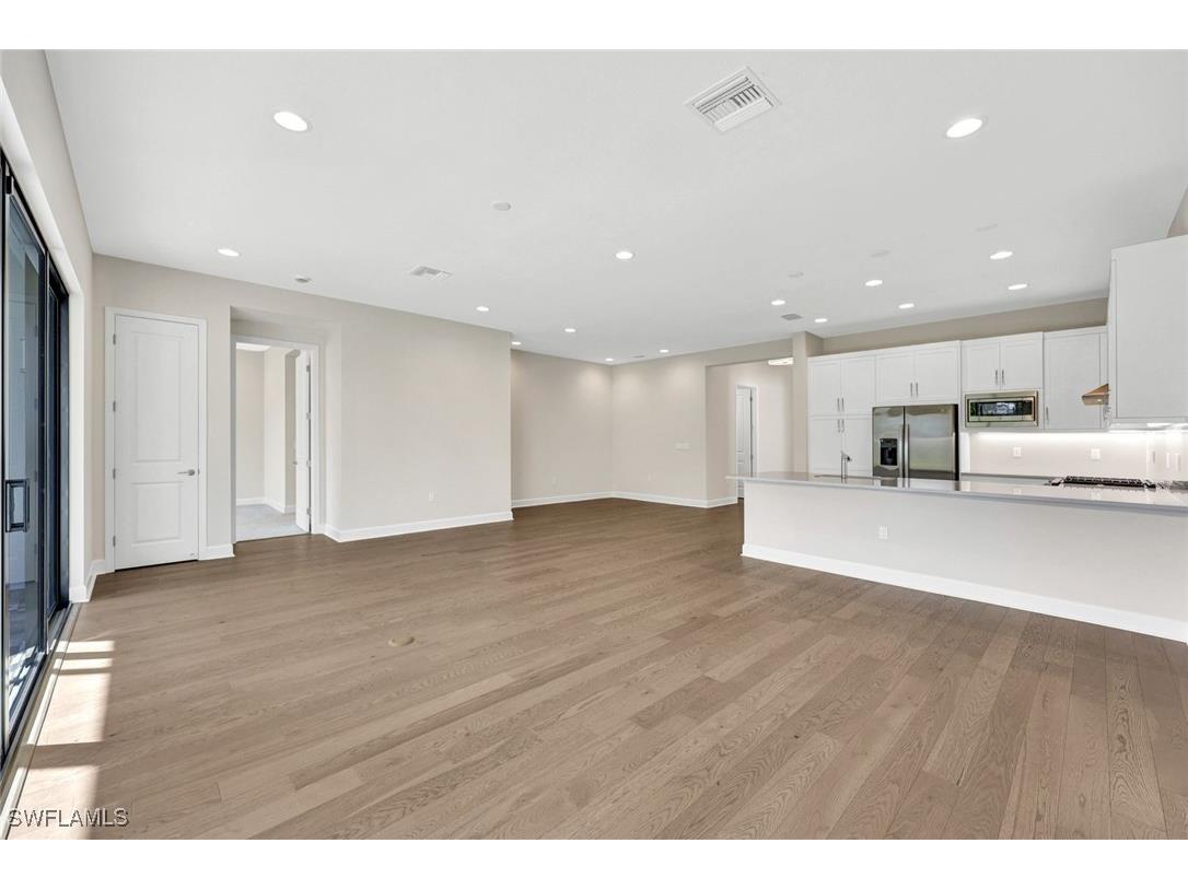 20738 Fair Oak Lane Estero FL 33928 225058781 image5