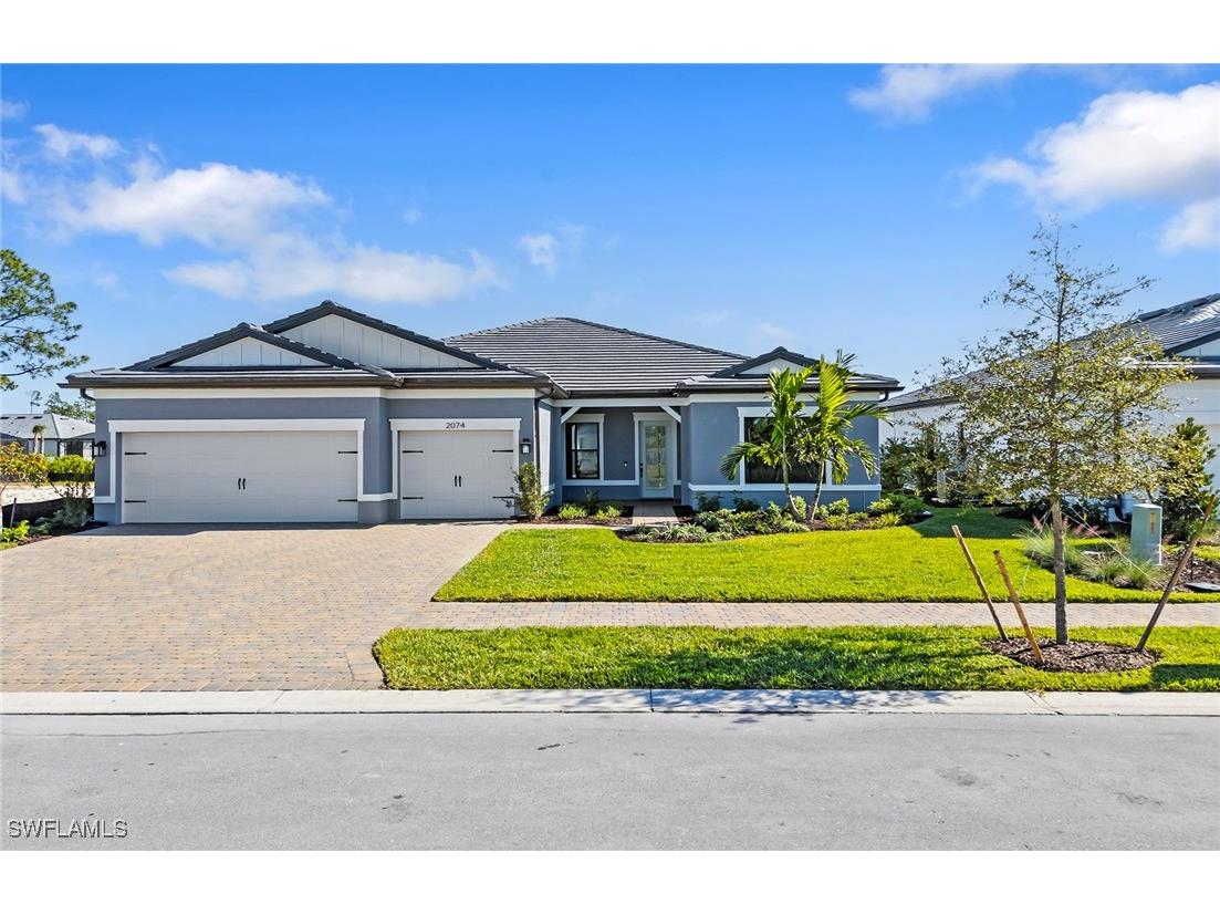 2074 Don Benito Way Naples FL 34120 225080019 image1