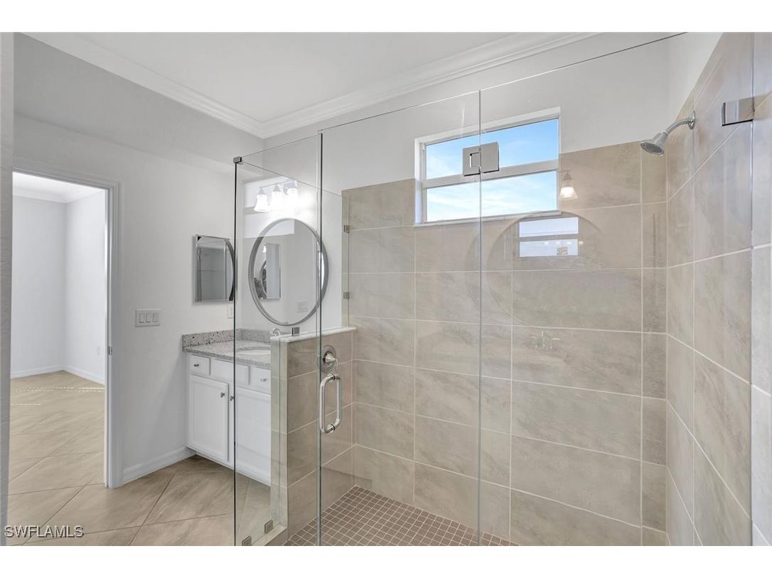 2074 Tamarron Lane Naples FL 34120 225077036 image13