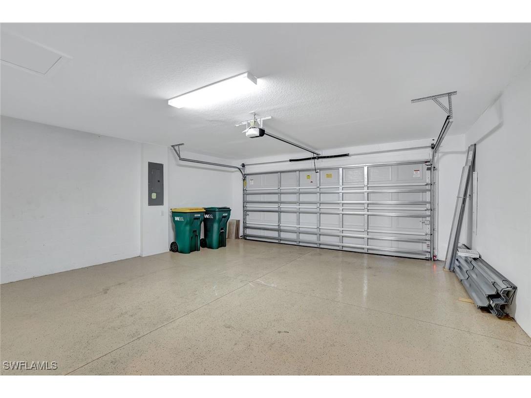 2074 Tamarron Lane Naples FL 34120 225077036 image18