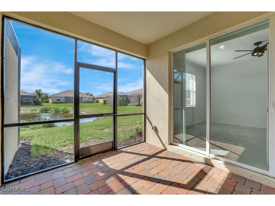 2074 Tamarron Lane Naples FL 34120 225077036 image19