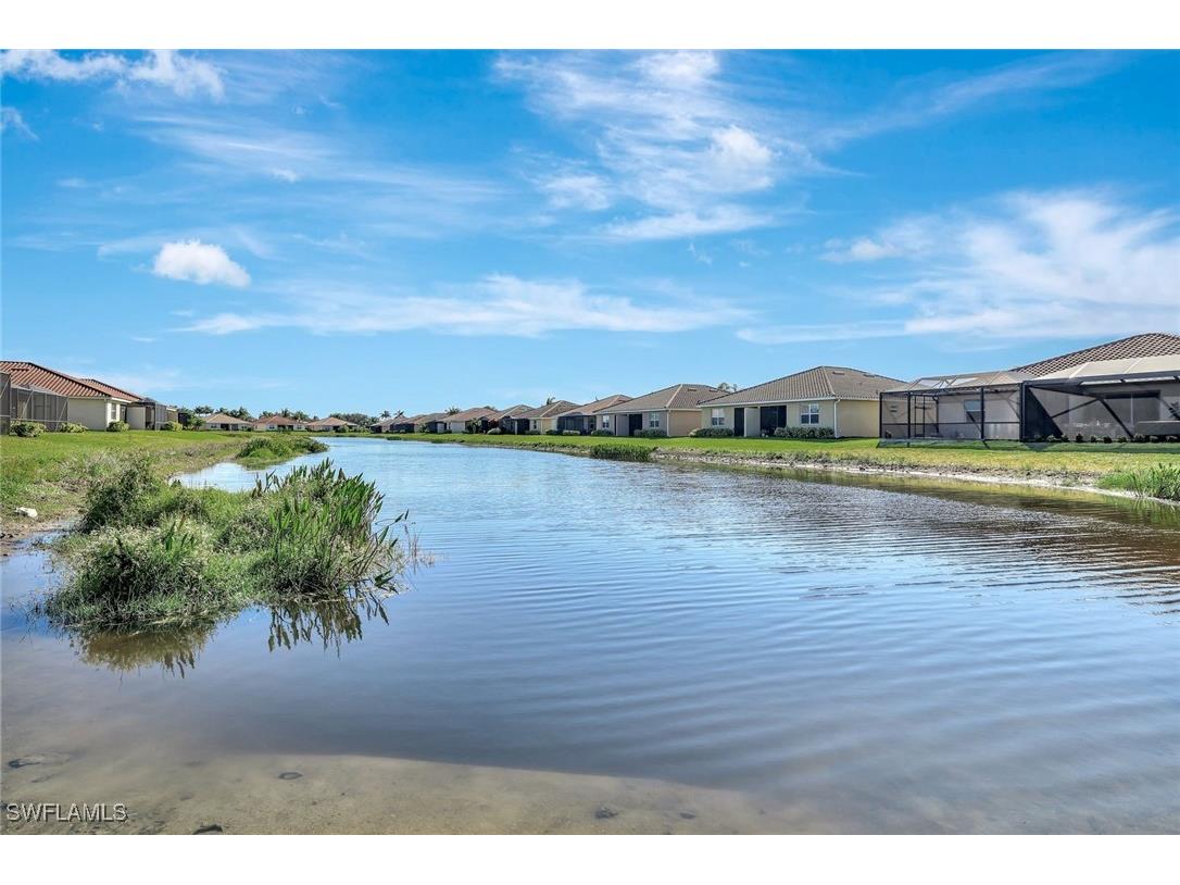 2074 Tamarron Lane Naples FL 34120 225077036 image22