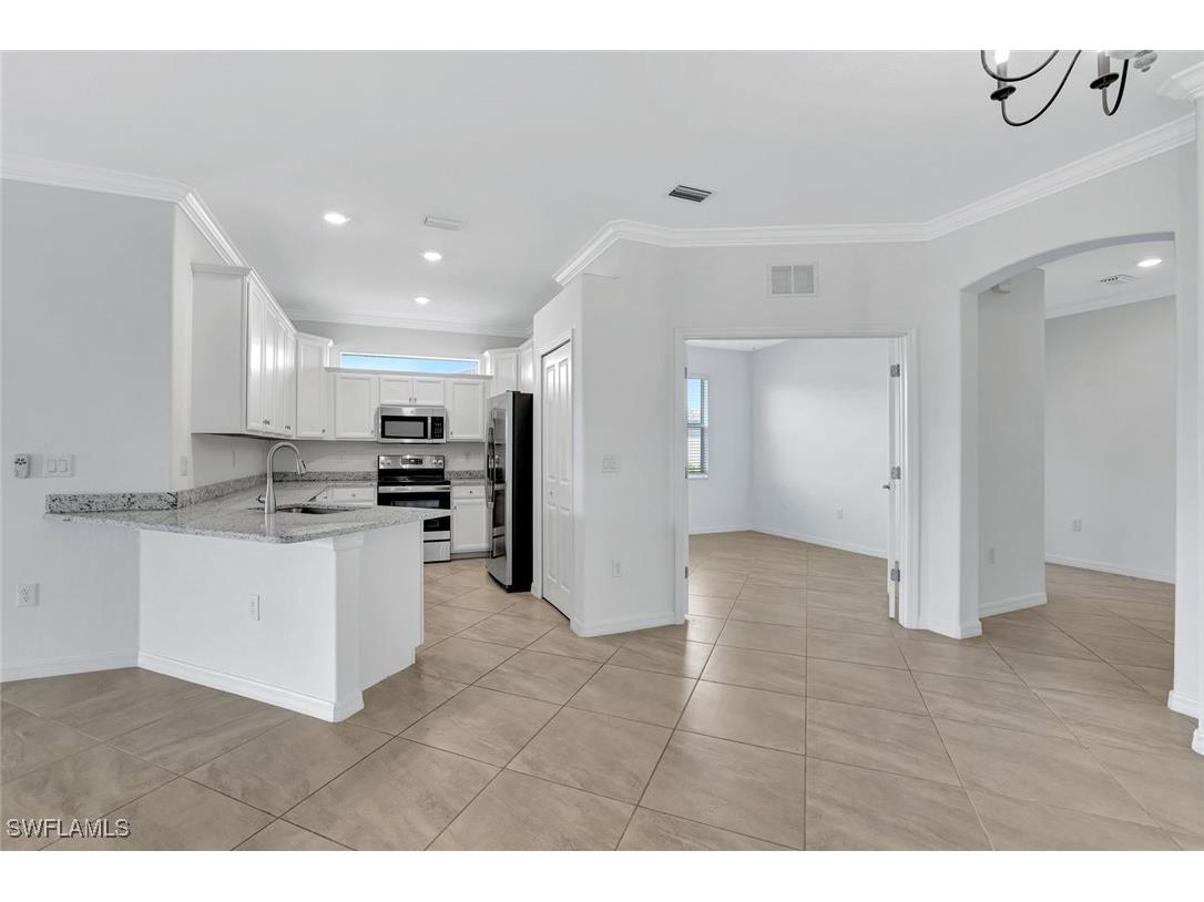 2074 Tamarron Lane Naples FL 34120 225077036 image8