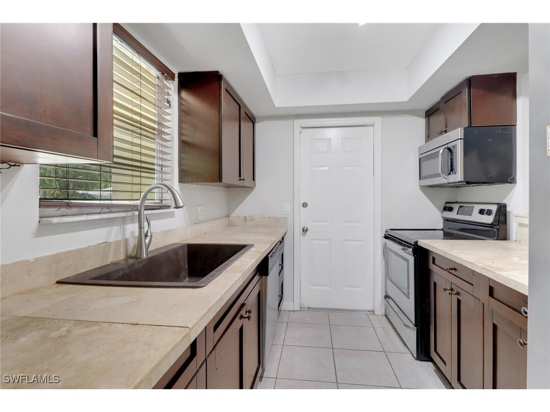 2075 17th Street SW Naples FL 34117 225067934 image11