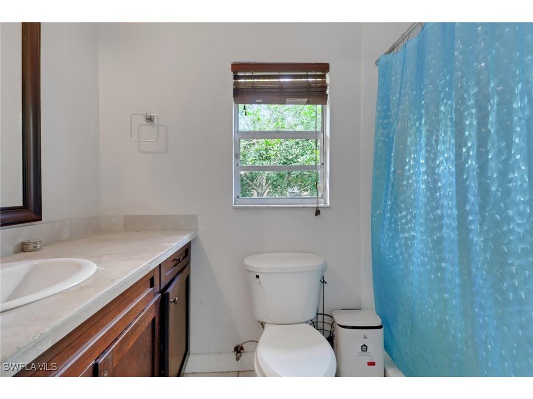 2075 17th Street SW Naples FL 34117 225067934 image17