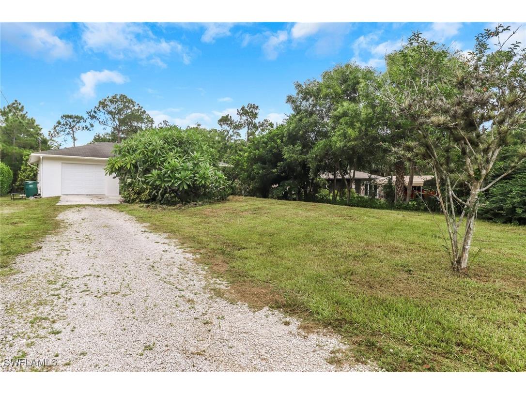 2075 17th Street SW Naples FL 34117 225067934 image3