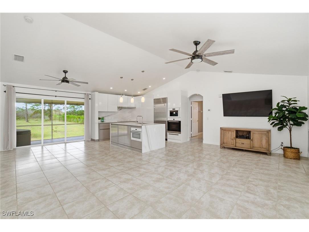 2075 Desoto Boulevard N Naples FL 34120 225078070 image14