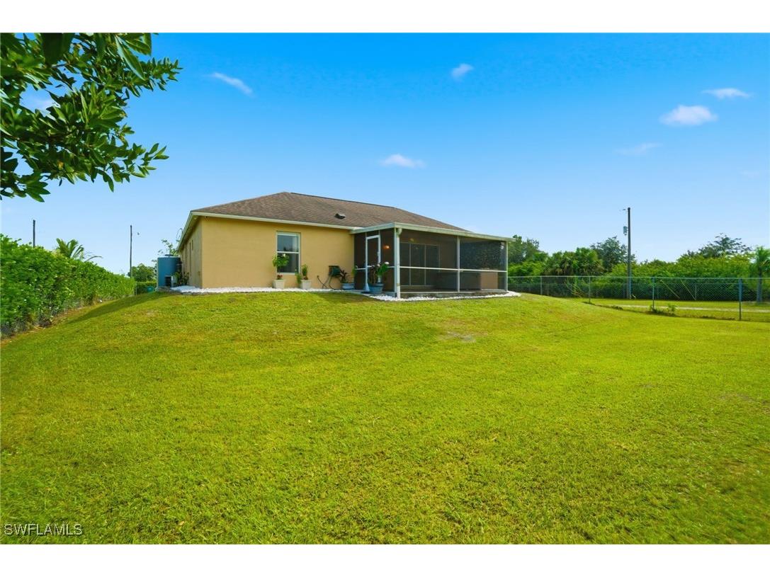 2075 Desoto Boulevard N Naples FL 34120 225078070 image29