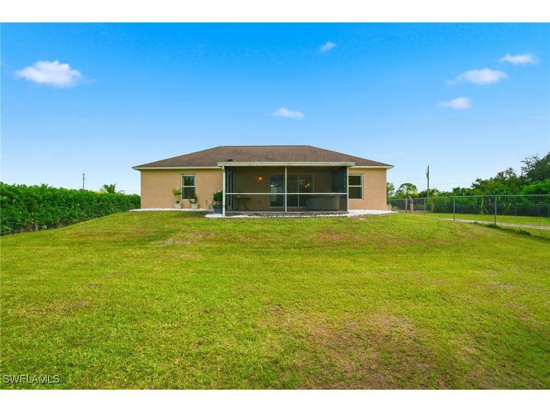 2075 Desoto Boulevard N Naples FL 34120 225078070 image30