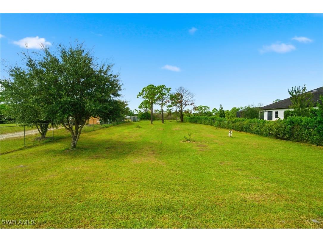 2075 Desoto Boulevard N Naples FL 34120 225078070 image36