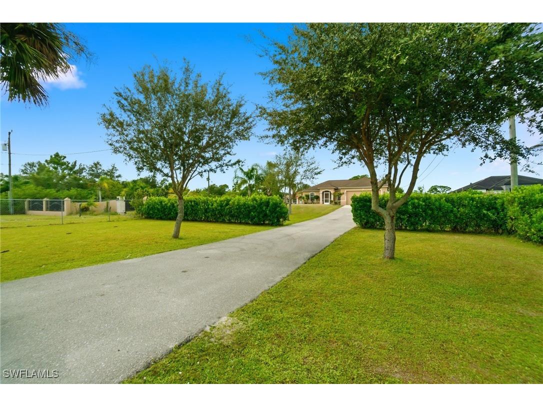 2075 Desoto Boulevard N Naples FL 34120 225078070 image40