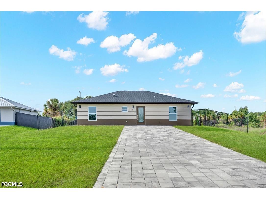 2075 Detroit Drive Labelle FL 33935 2026023520 image1