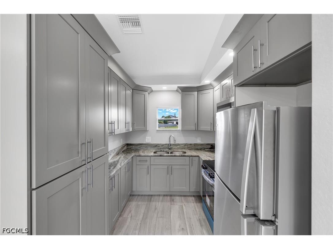 2075 Detroit Drive Labelle FL 33935 2026023520 image14