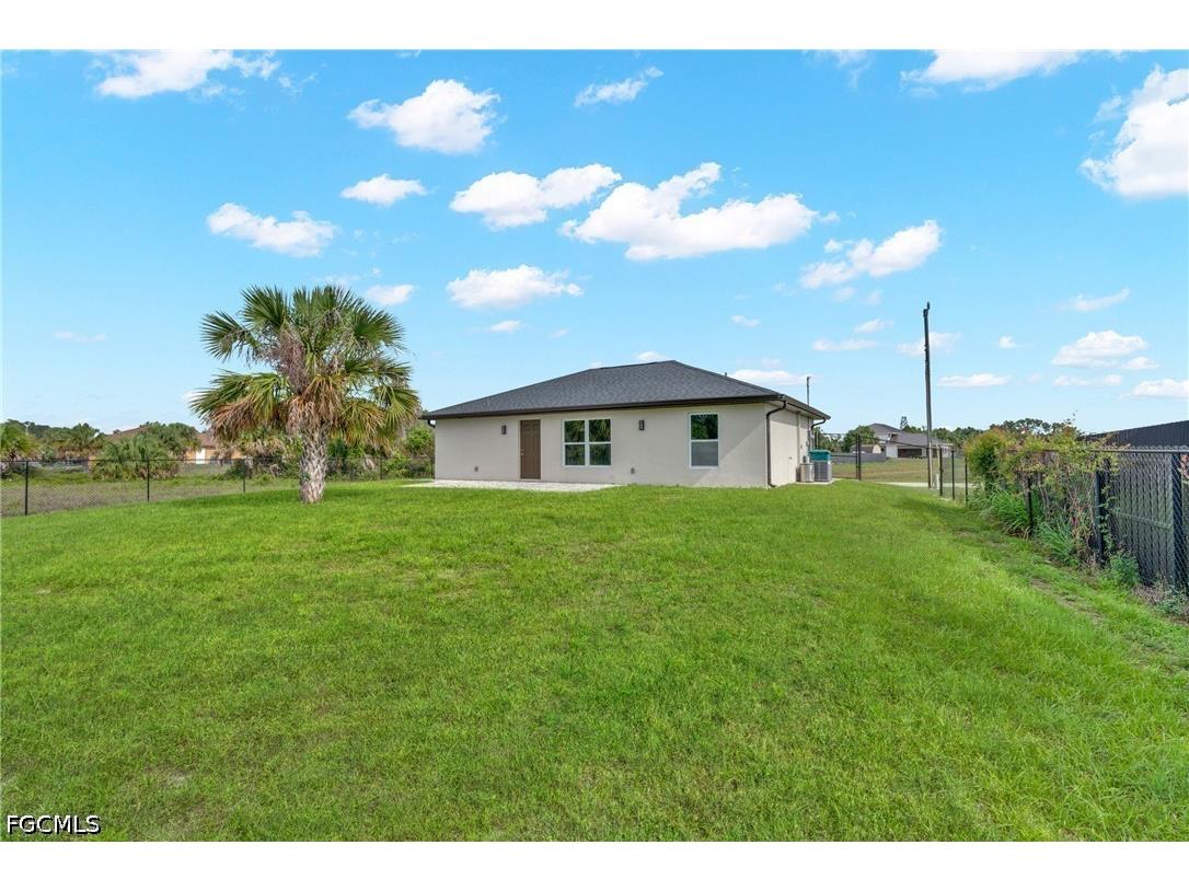 2075 Detroit Drive Labelle FL 33935 2026023520 image30