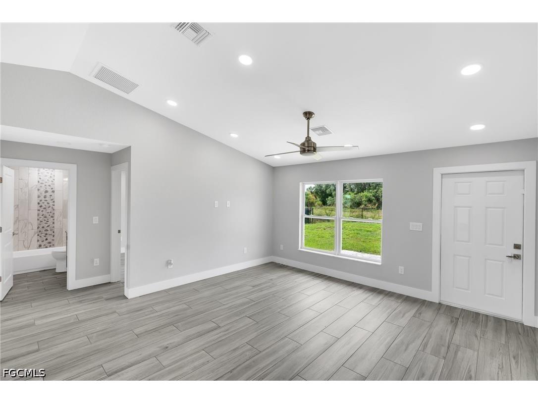 2075 Detroit Drive Labelle FL 33935 2026023520 image4