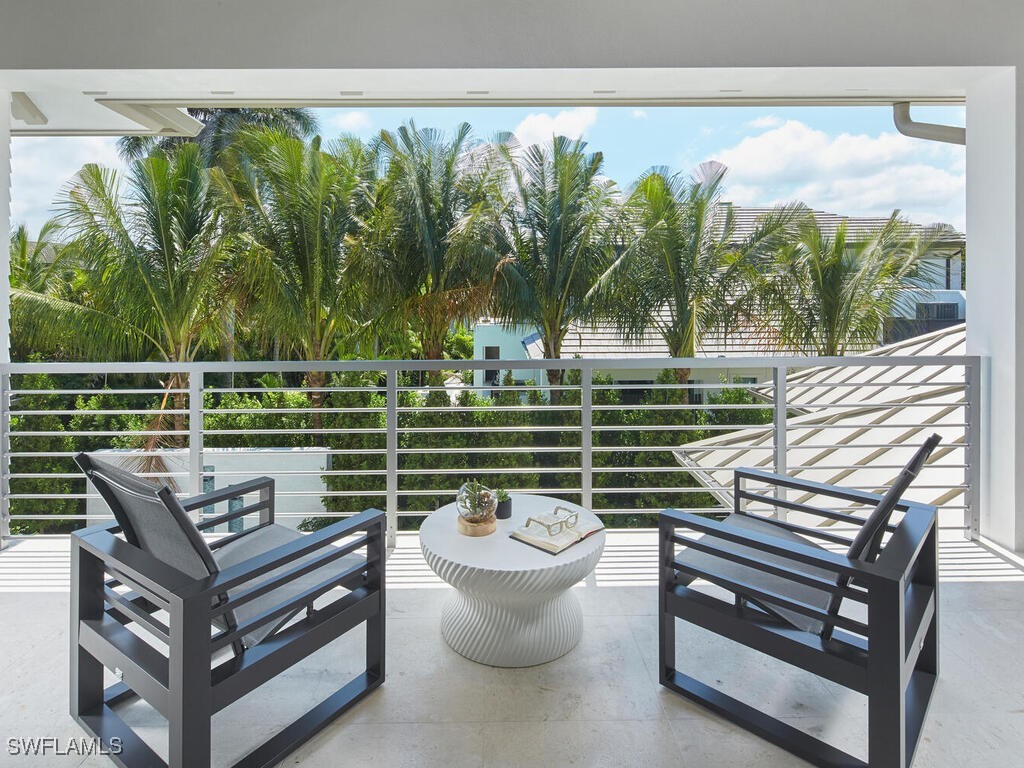 2075 Gordon Drive E Naples FL 34102 225020365 image26