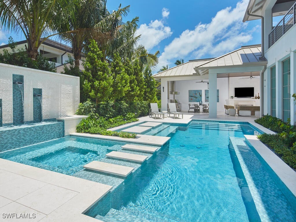 2075 Gordon Drive E Naples FL 34102 225020365 image35