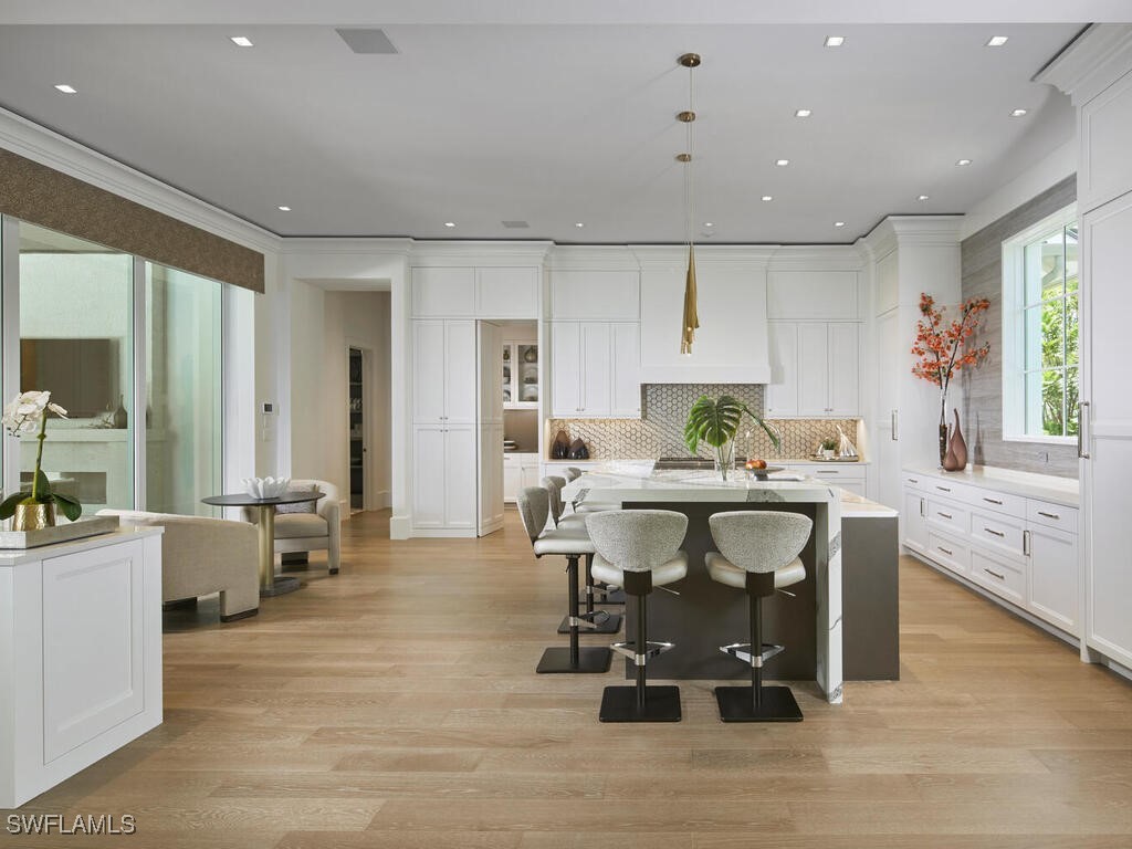 2075 Gordon Drive E Naples FL 34102 225020365 image5