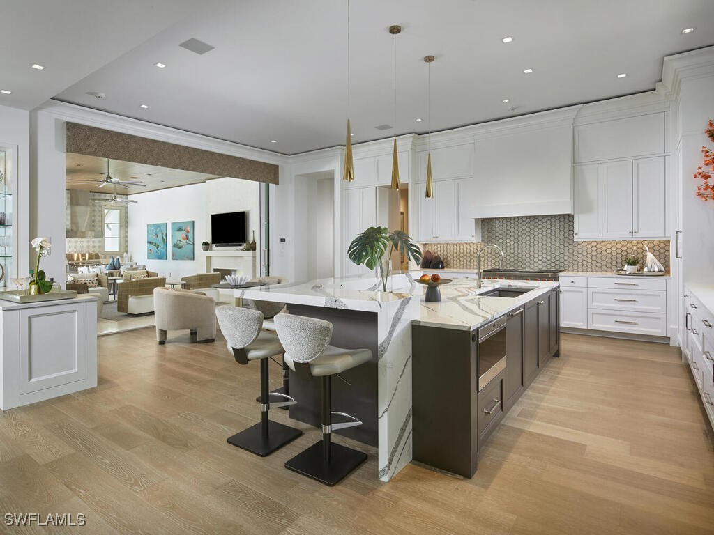 2075 Gordon Drive E Naples FL 34102 225020365 image6