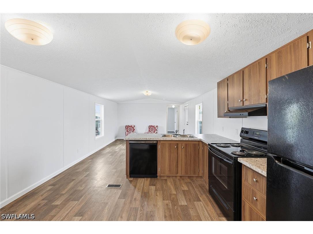  Estero FL 33928 226022446 image3