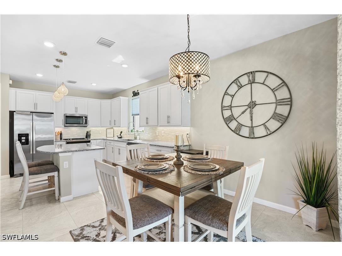 2077 Hamlin Street Naples FL 34120 226018275 image12