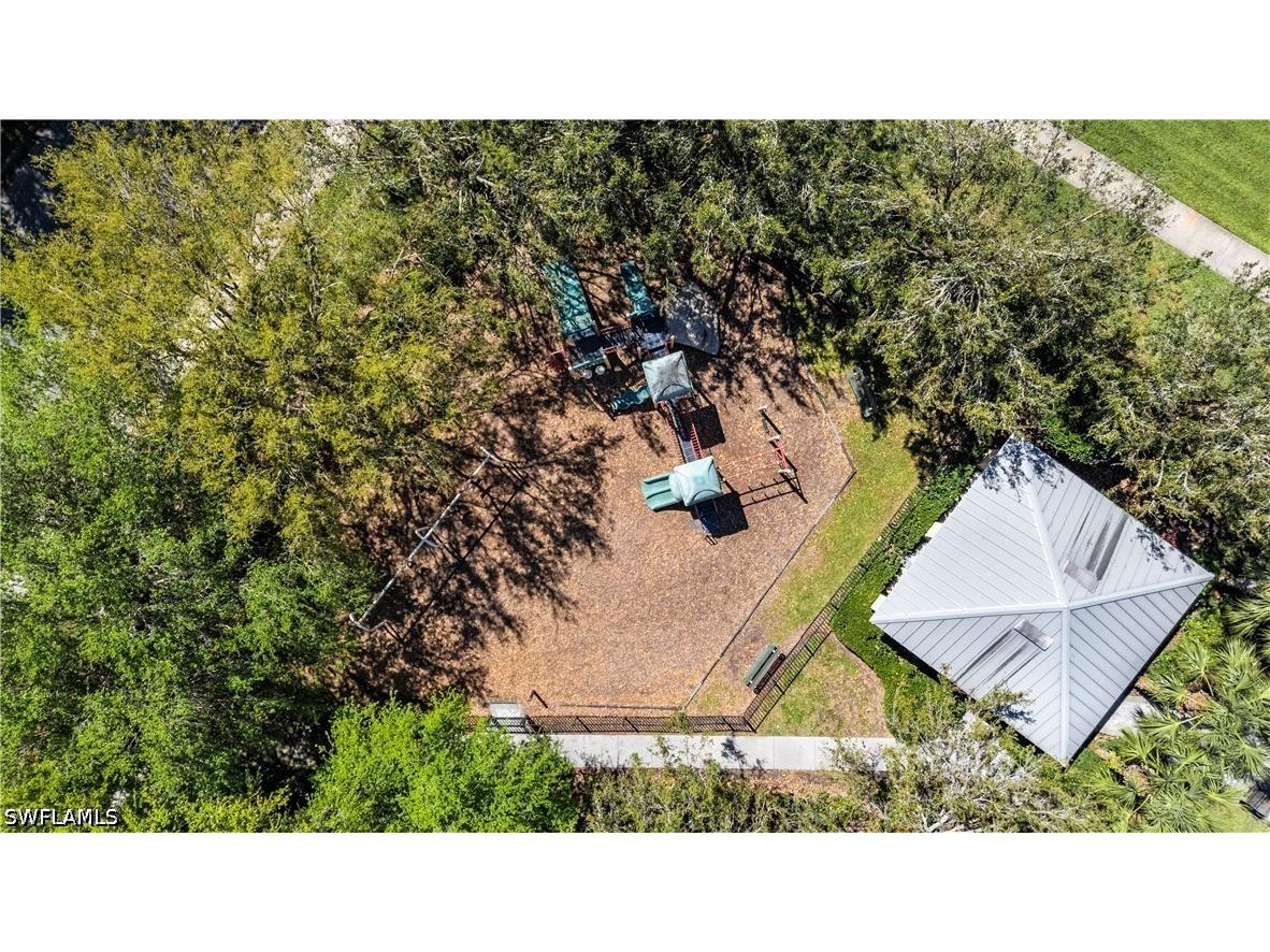 2077 Hamlin Street Naples FL 34120 226018275 image35