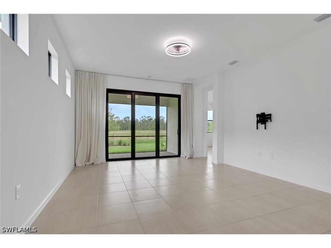 20789 Napa Loop Estero FL 33928 226017338 image12