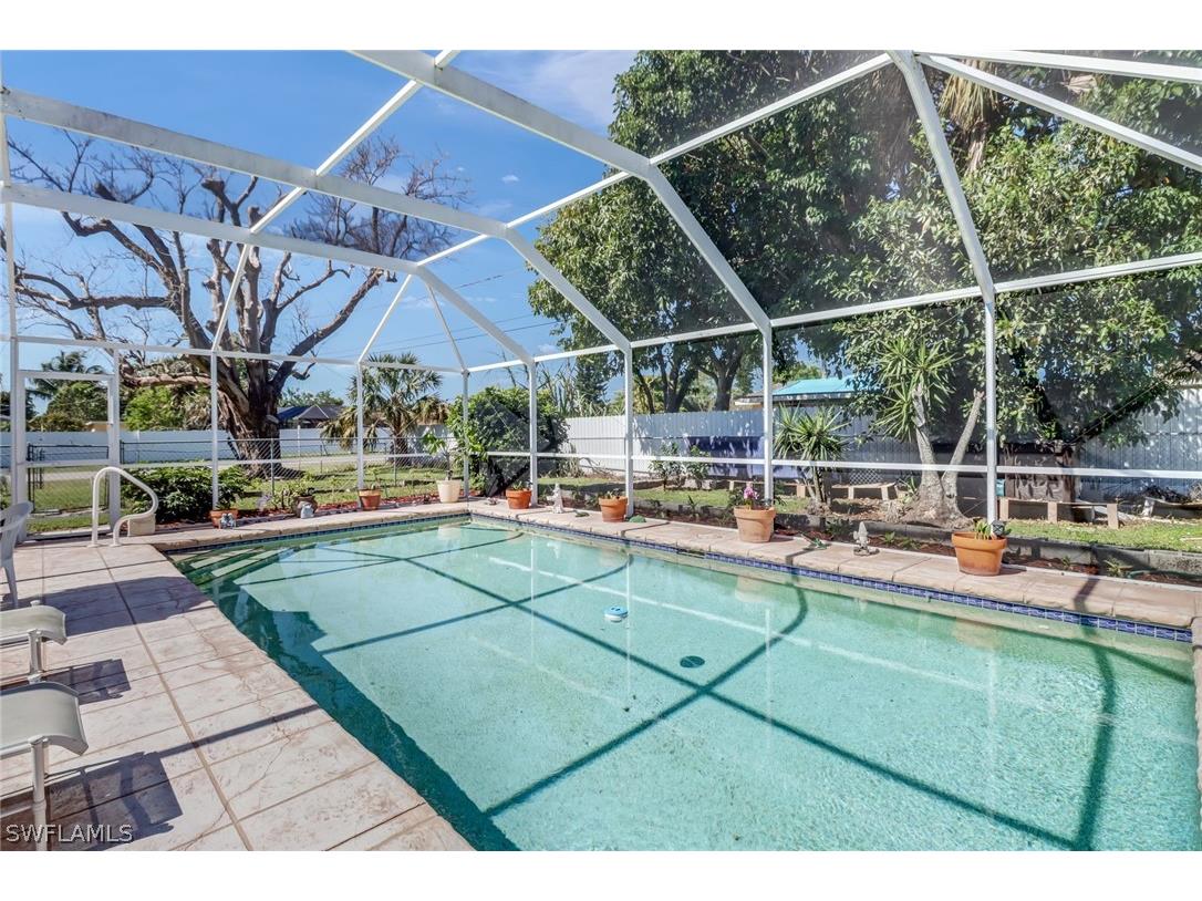 2079 45th Terrace SW Naples FL 34116 224029495 image1