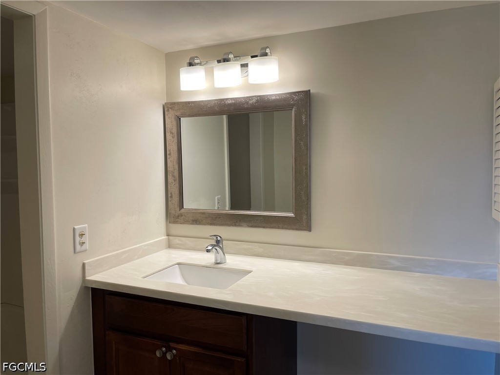 2079 Barkeley Lane #19 Fort Myers FL 33907 2026021558 image17