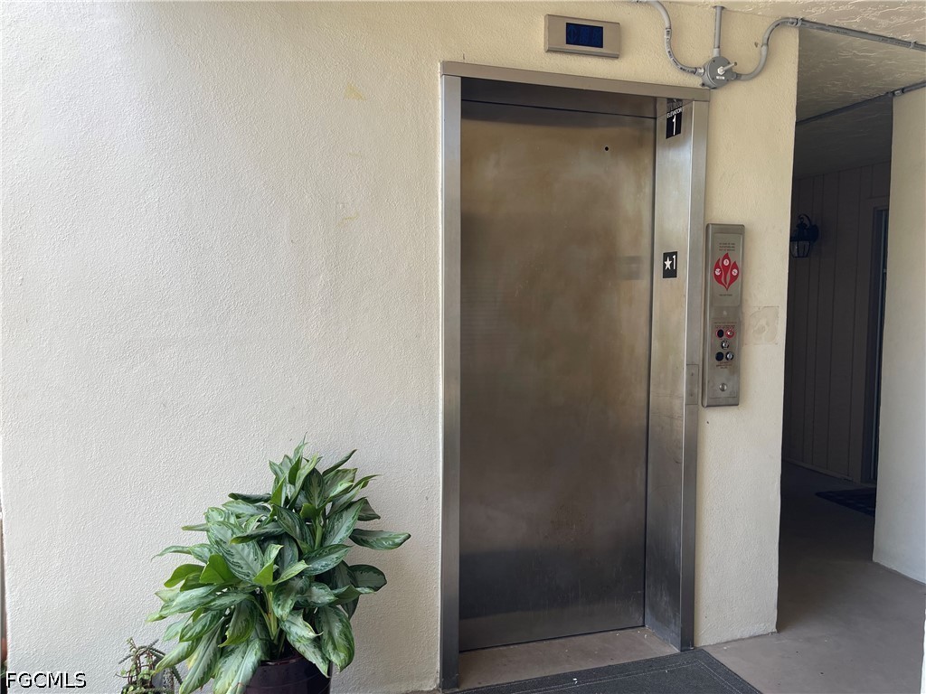2079 Barkeley Lane #19 Fort Myers FL 33907 2026021558 image21