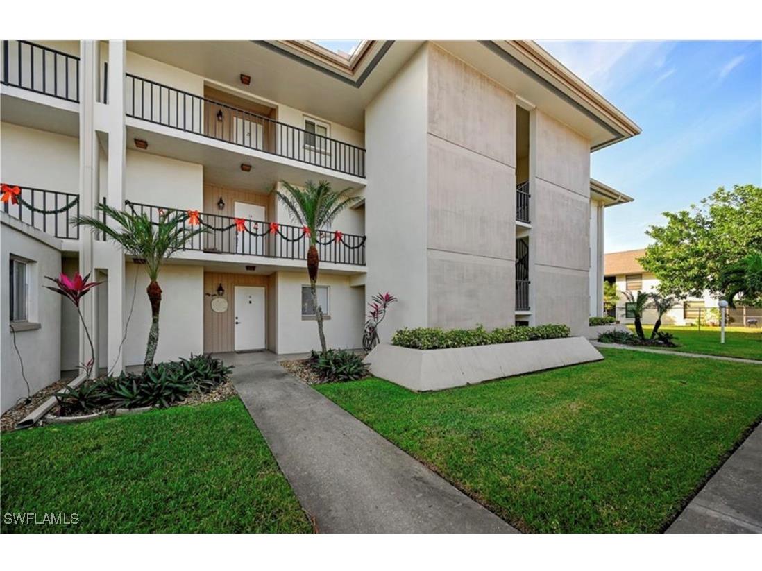 2079 Barkeley Lane #6 Fort Myers FL 33907 225082815 image1