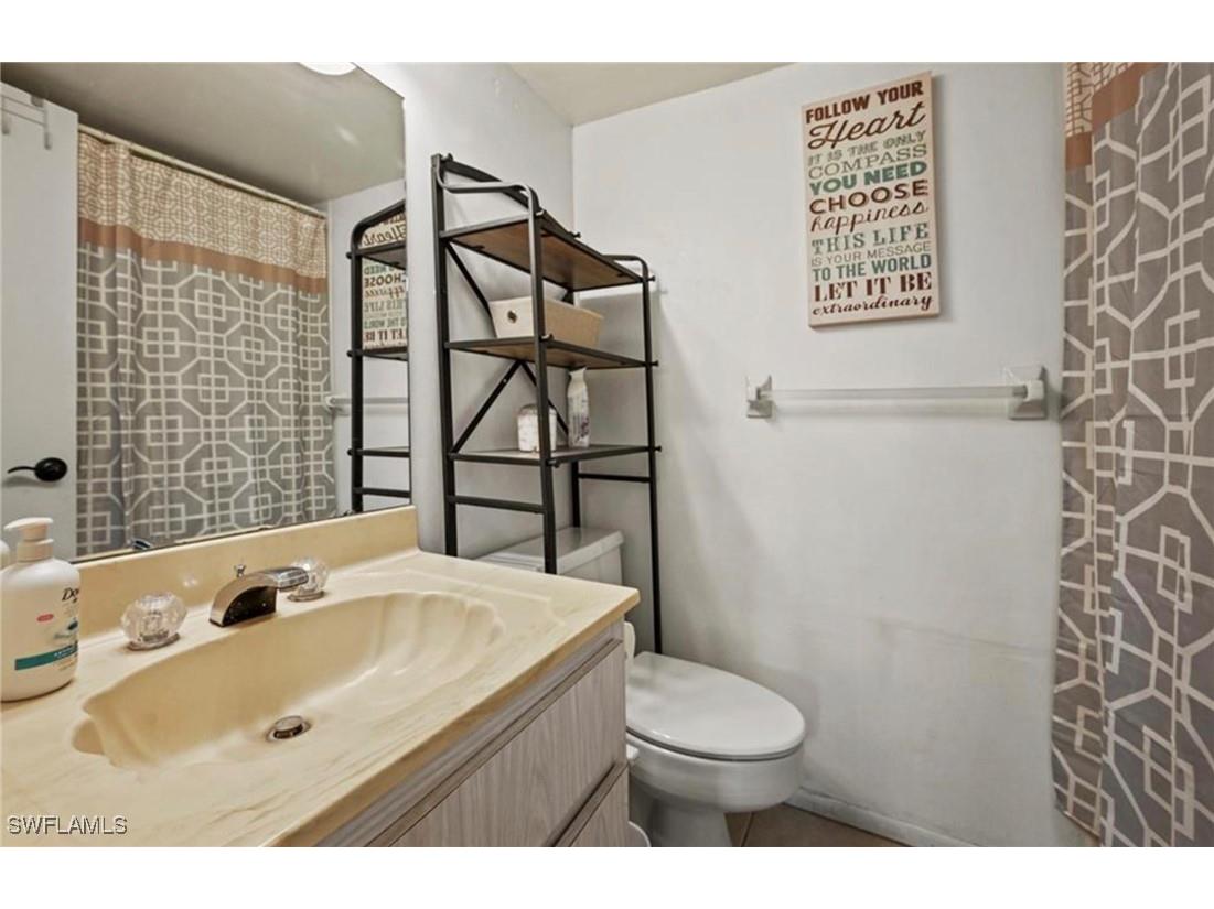 2079 Barkeley Lane #6 Fort Myers FL 33907 225082815 image11