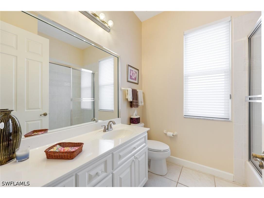 2079 Imperial Circle Naples FL 34110 226015353 image18
