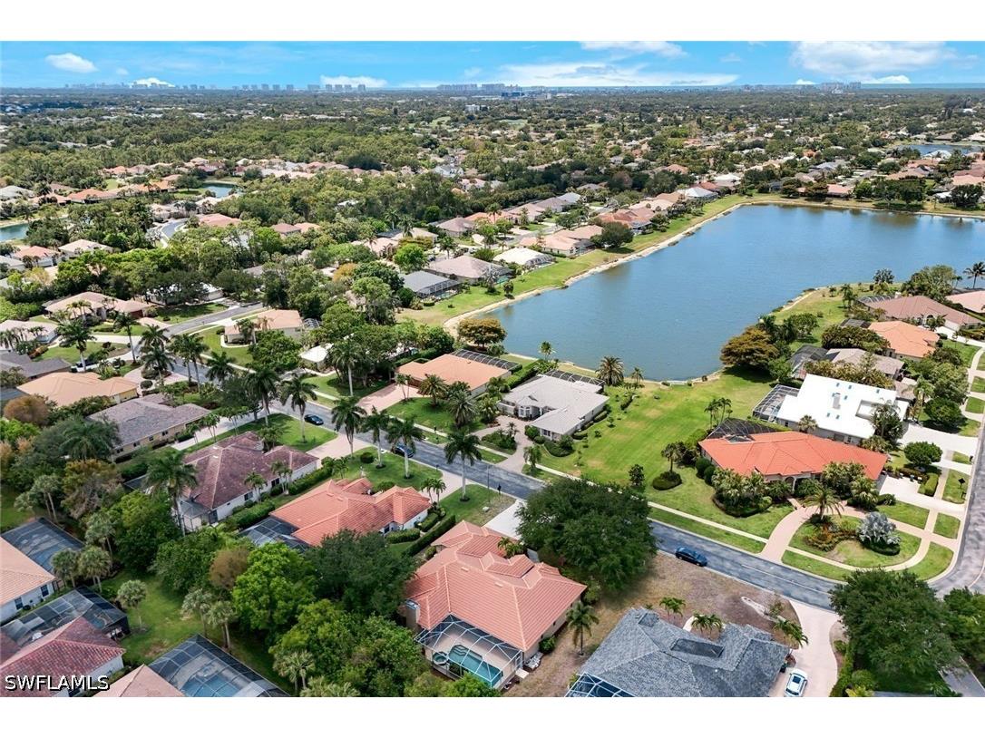 2079 Imperial Circle Naples FL 34110 226015353 image30