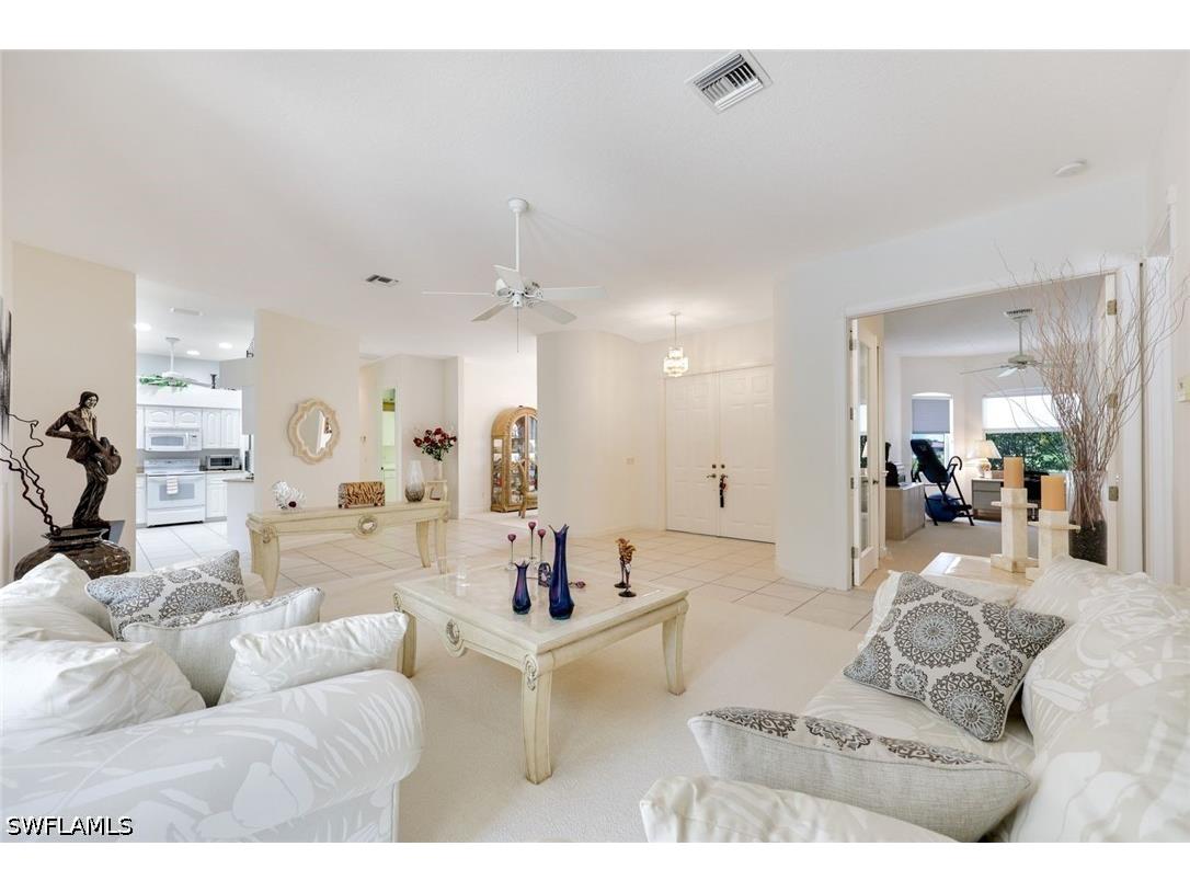2079 Imperial Circle Naples FL 34110 226015353 image6