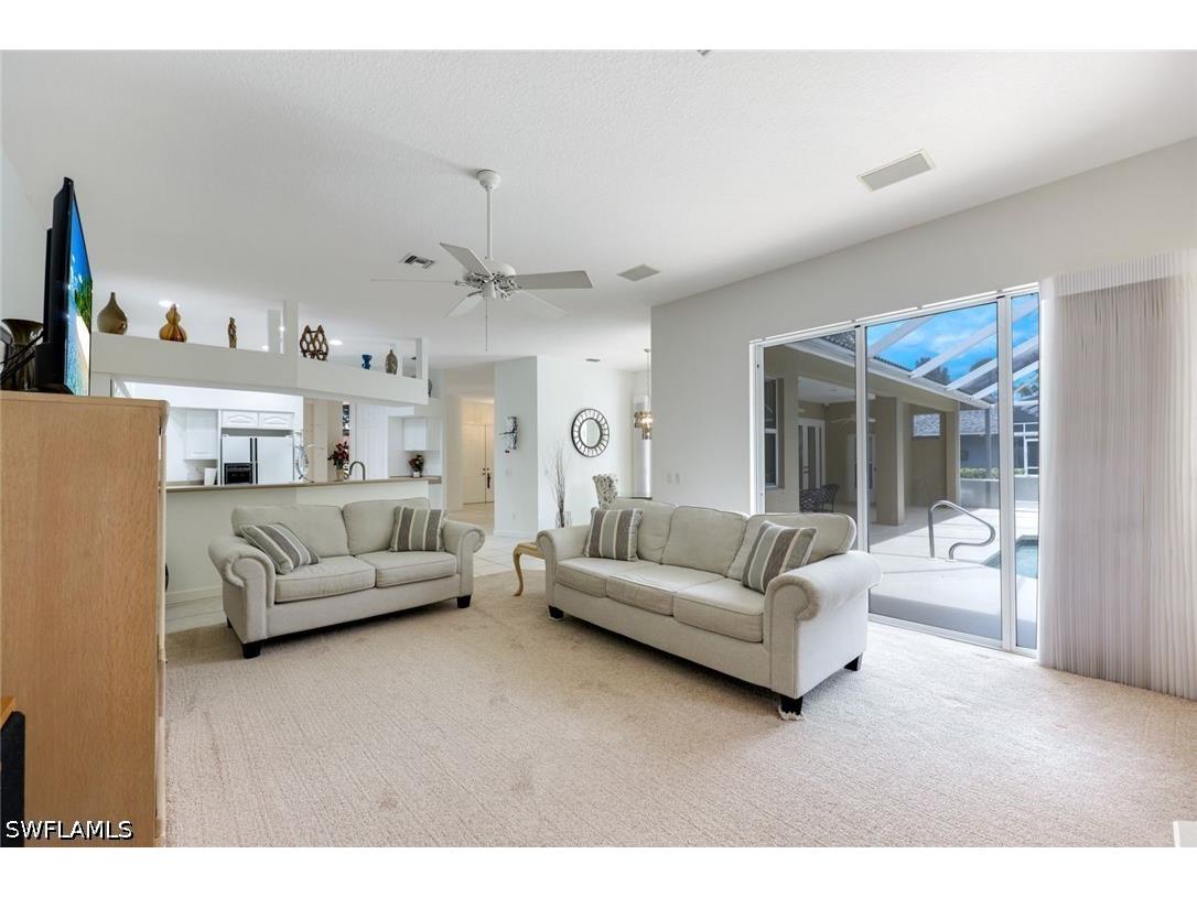 2079 Imperial Circle Naples FL 34110 226015353 image8