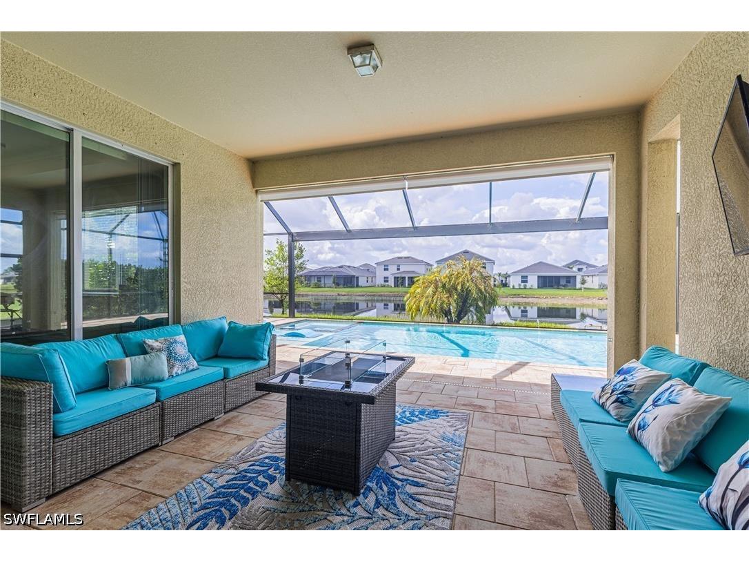2079 Vermont Lane Naples FL 34120 226012605 image1