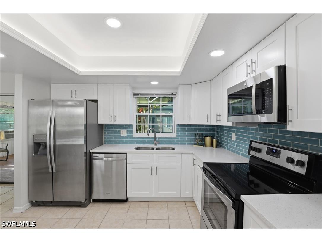 208 Aviation Parkway Cape Coral FL 33904 226017800 image4