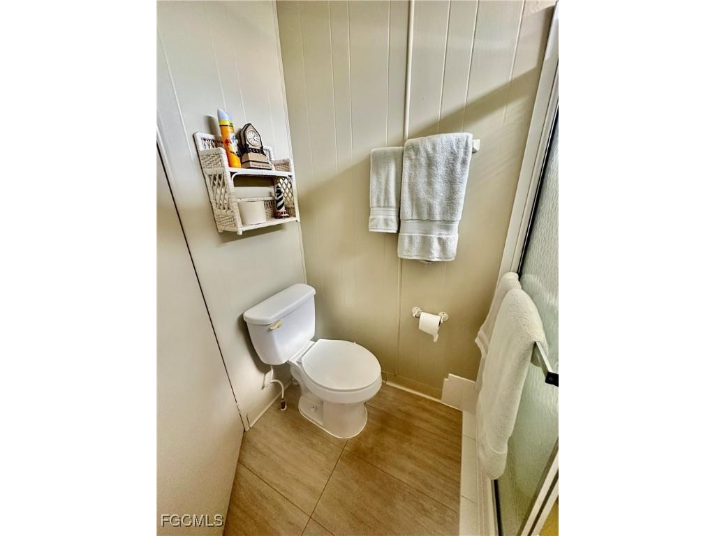 208 Brandywine Lane North Fort Myers FL 33917 2025019420 image10