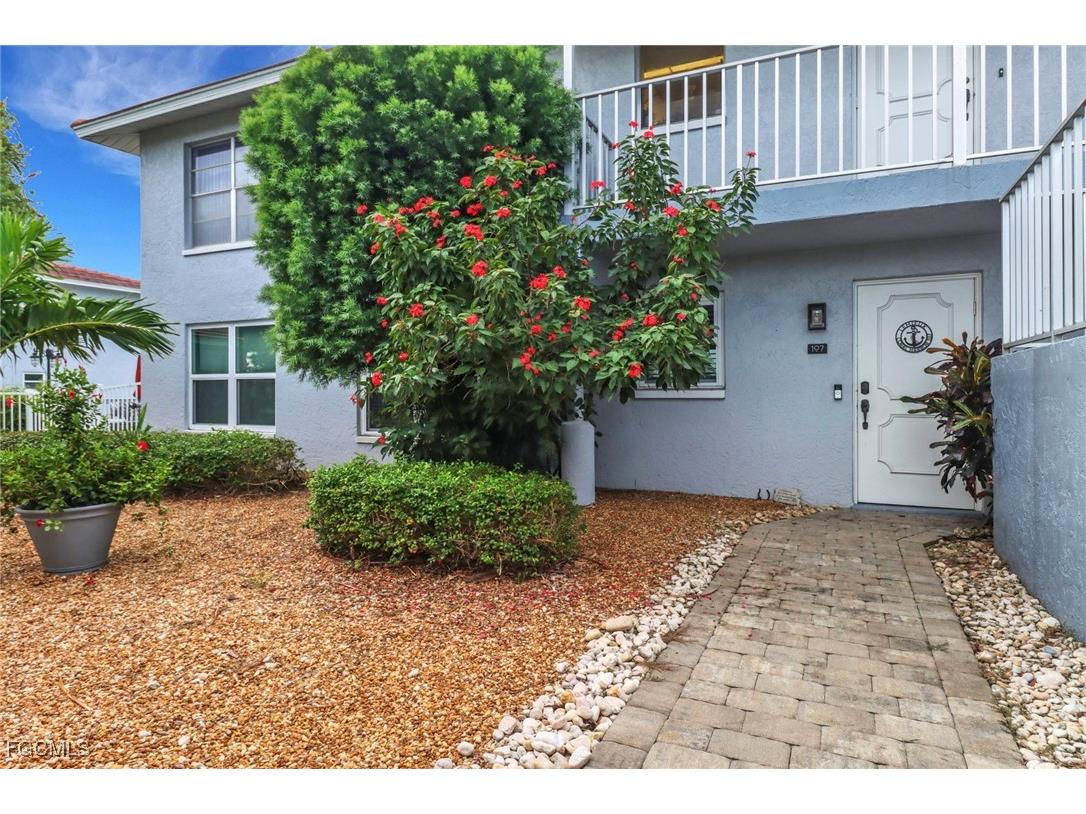 208 Cape Coral Parkway E #107 Cape Coral FL 33904 2025009057 image3