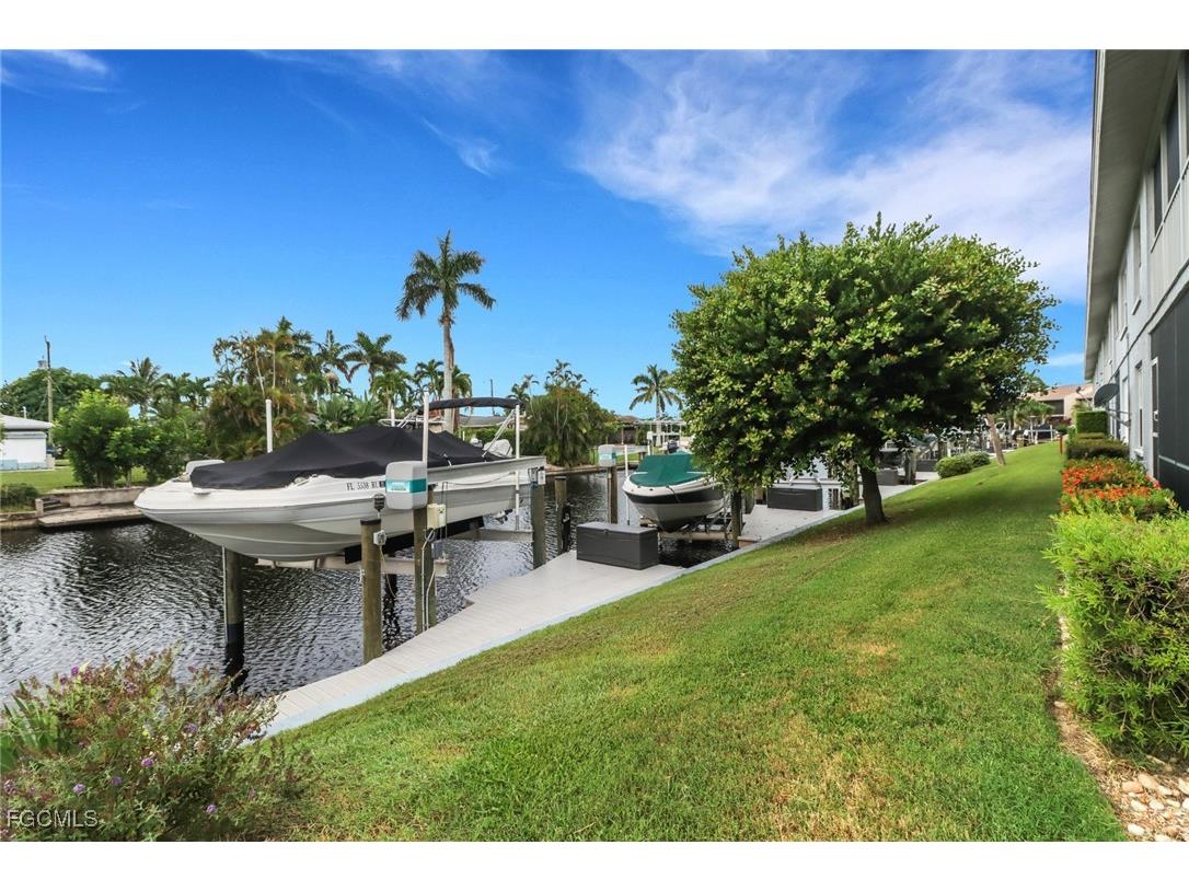 208 Cape Coral Parkway E #107 Cape Coral FL 33904 2025009057 image32
