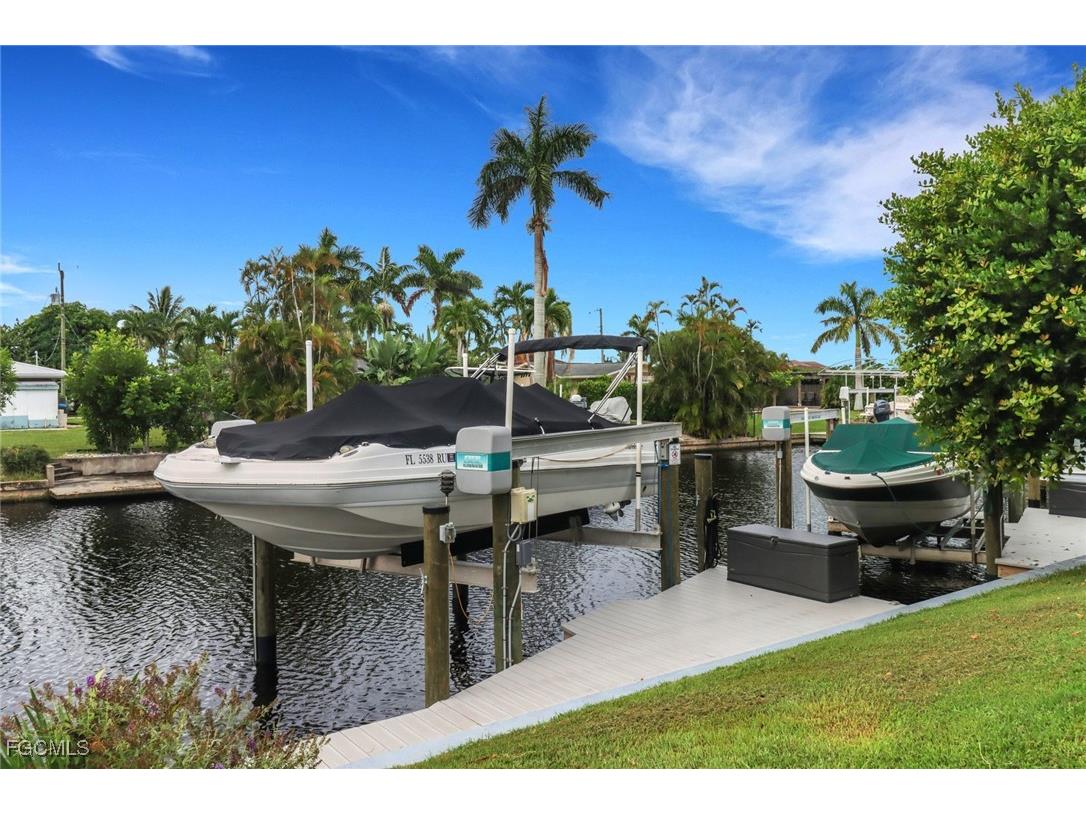 208 Cape Coral Parkway E #107 Cape Coral FL 33904 2025009057 image33