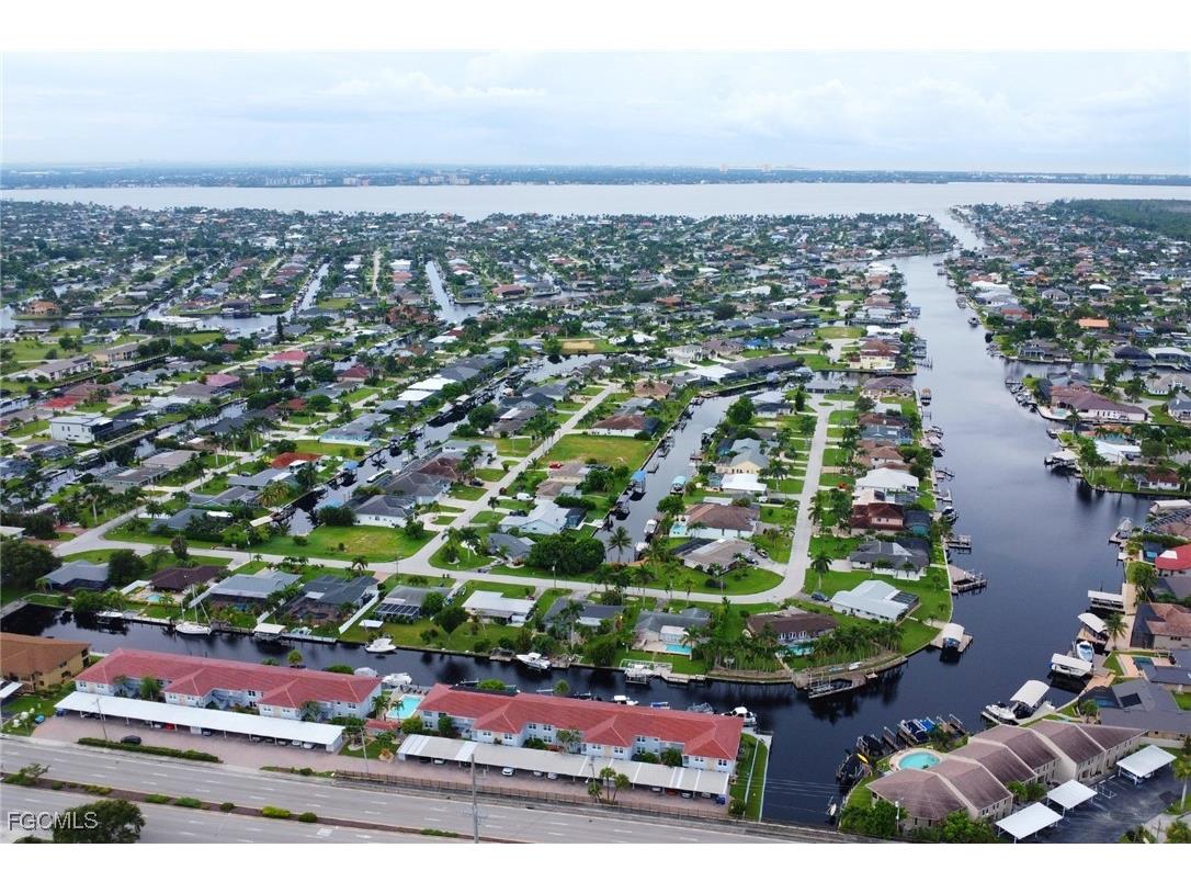208 Cape Coral Parkway E #107 Cape Coral FL 33904 2025009057 image40