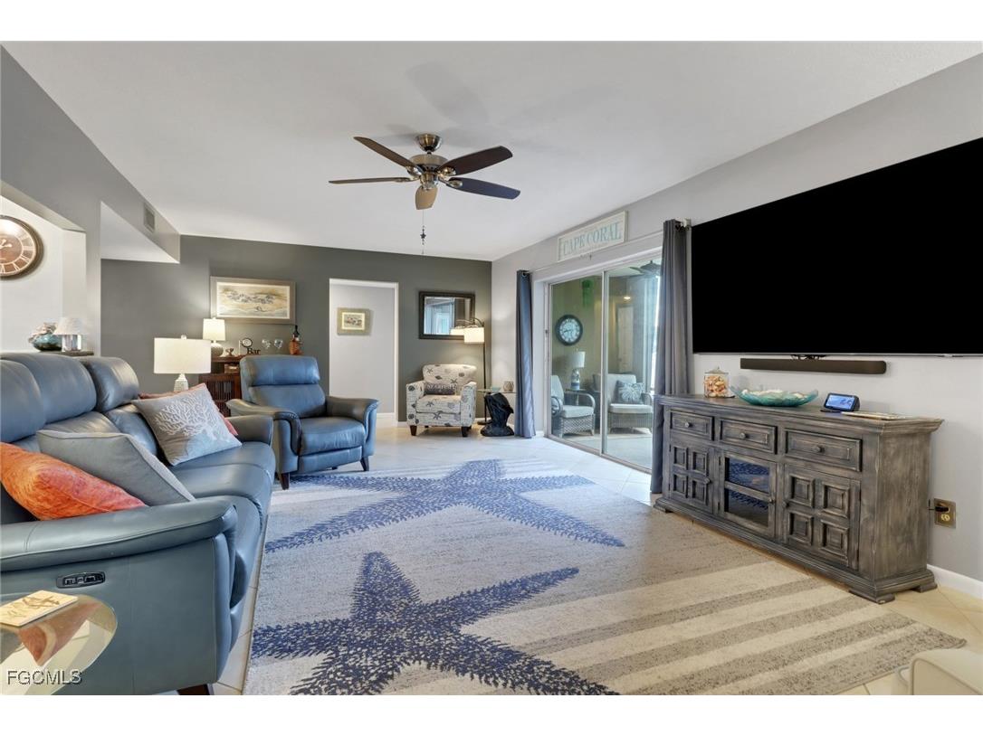 208 Cape Coral Parkway E #107 Cape Coral FL 33904 2025009057 image9