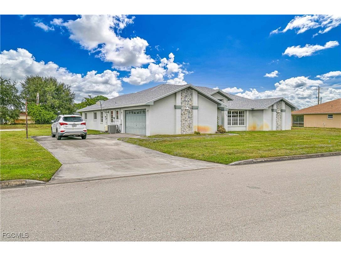 208 Danby Road Lehigh Acres FL 33936 2025024950 image2