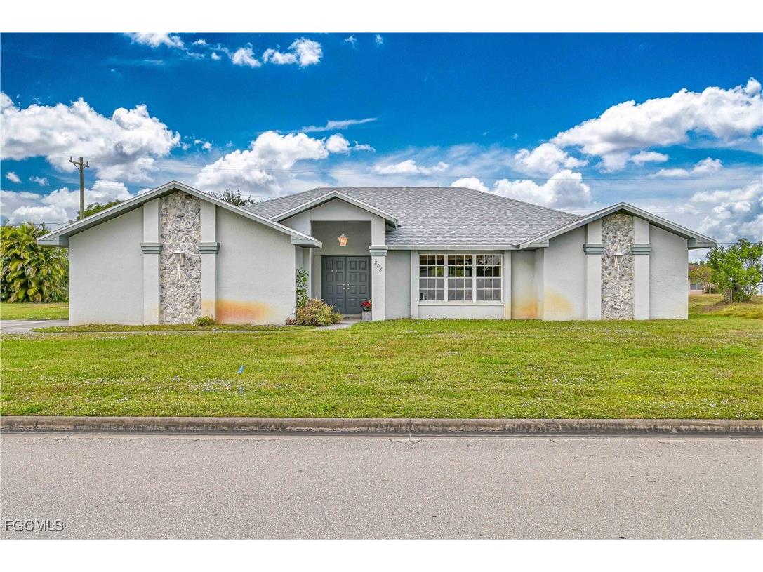 208 Danby Road Lehigh Acres FL 33936 2025024950 image3