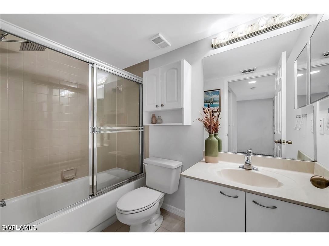 208 Furse Lakes Circle #D6 Naples FL 34104 226021283 image29
